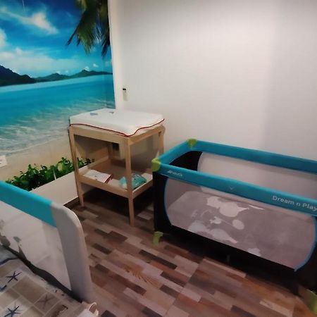 Casa ideal para familias con patio y 3 baños Valencia Exterior foto