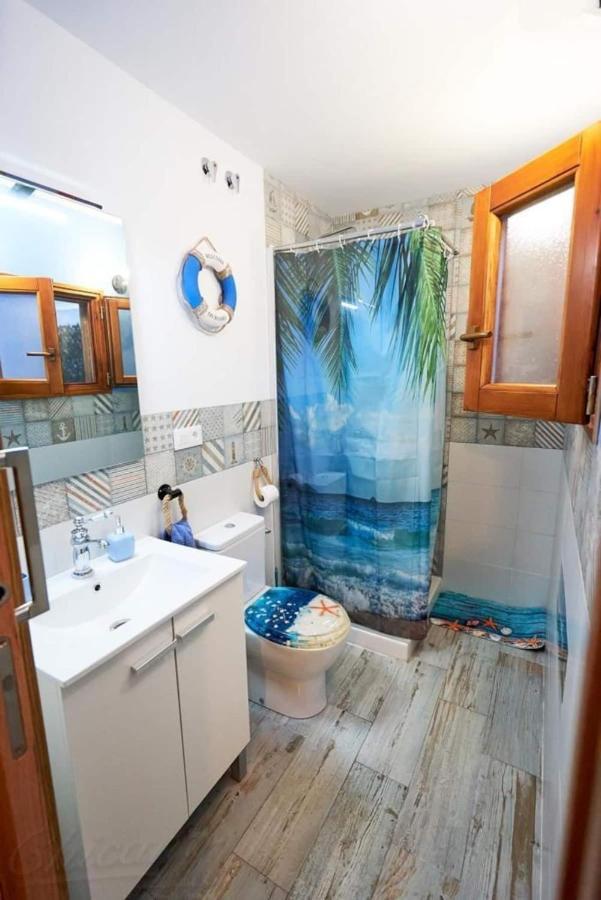 Casa ideal para familias con patio y 3 baños Valencia Exterior foto